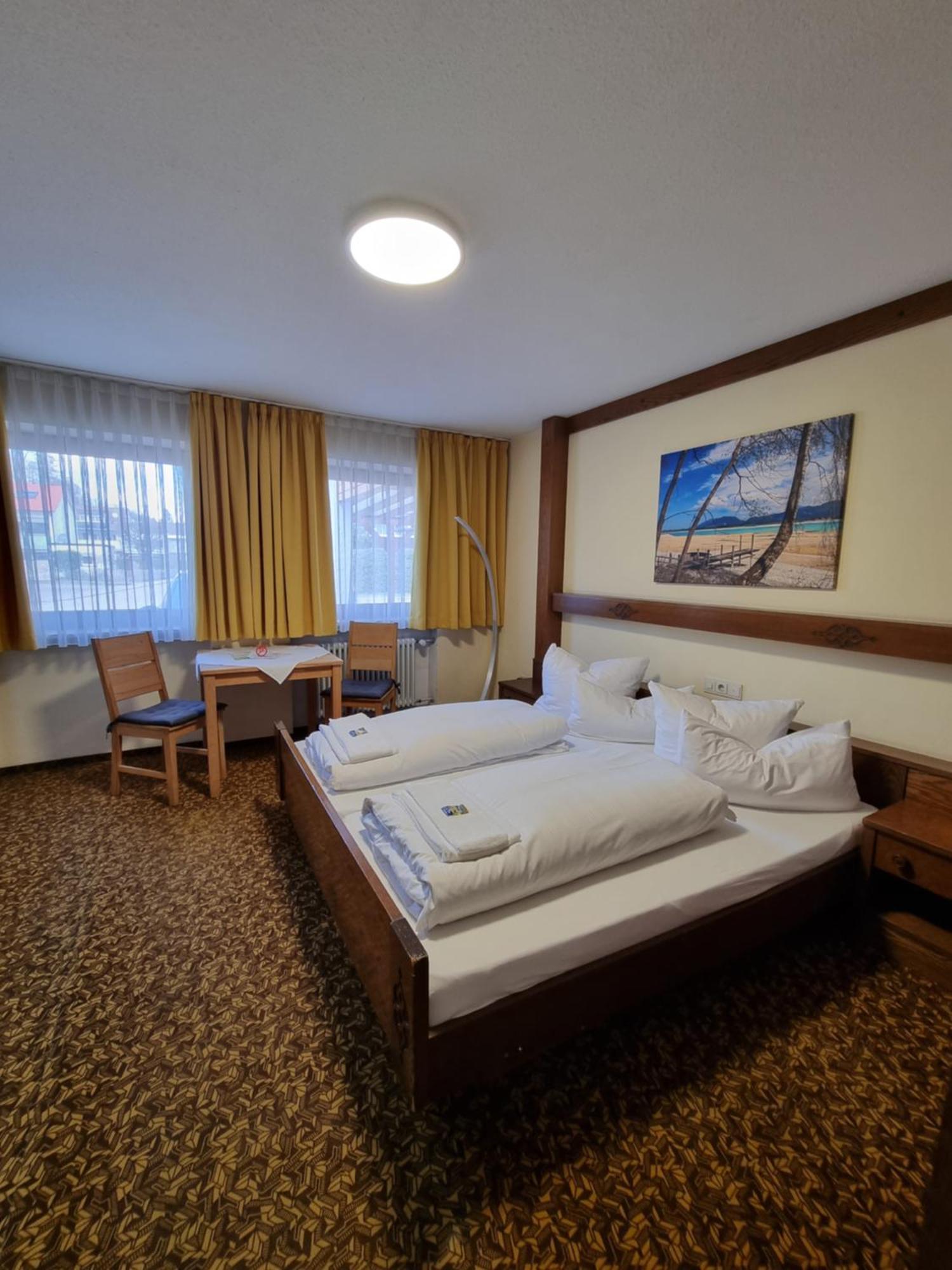 Gaestehaus Koepf Füssen Rum bild